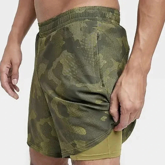 all in motion Other - All in Motion Camo Green XL Men's Sport Shorts 8.25" -
